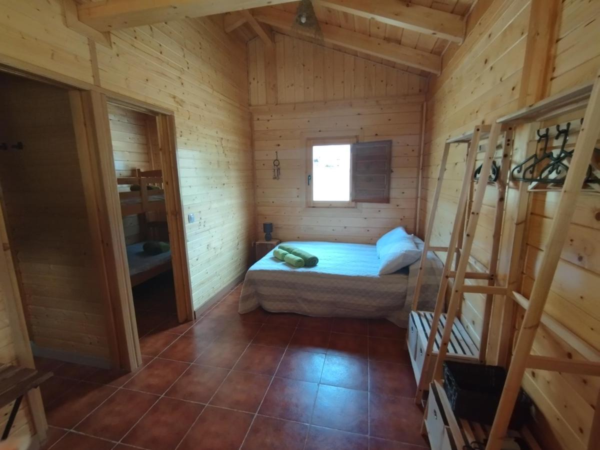 Camping La Zarapica - Palacios Del Sil Exteriör bild