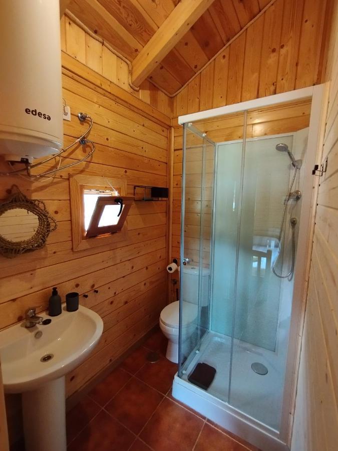 Camping La Zarapica - Palacios Del Sil Exteriör bild