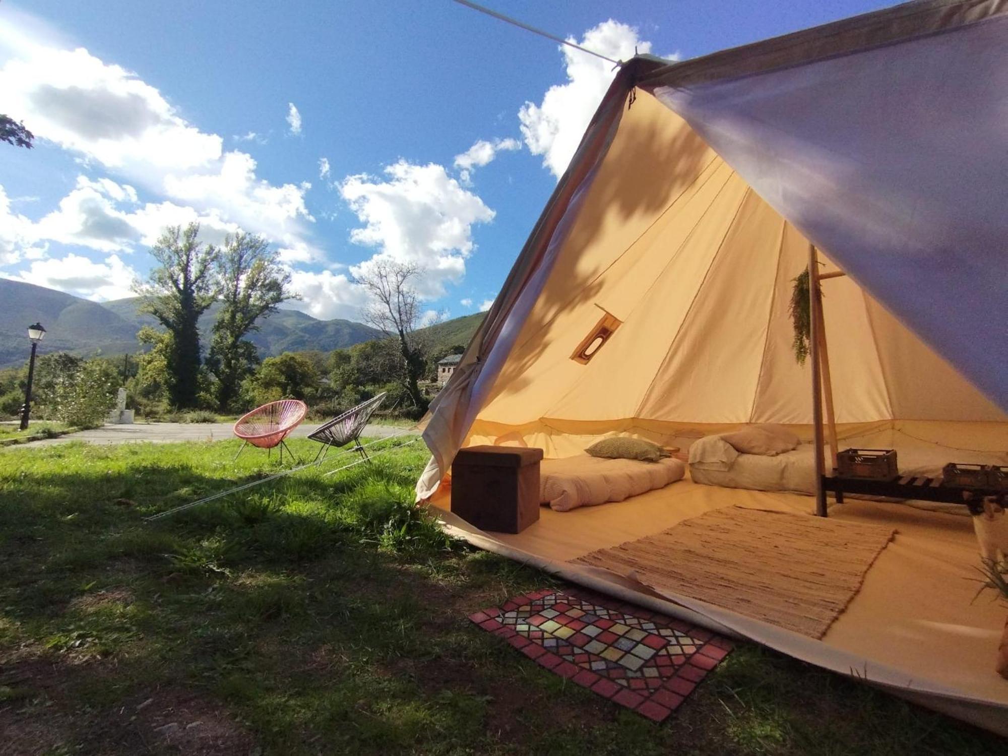 Camping La Zarapica - Palacios Del Sil Exteriör bild
